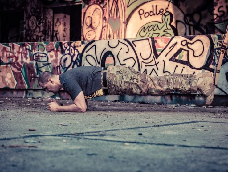 Ćwiczenie 2:  Plank.