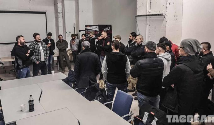 Marcin Jędrzejczak prowadzący otwarcie warsztatów CCW.